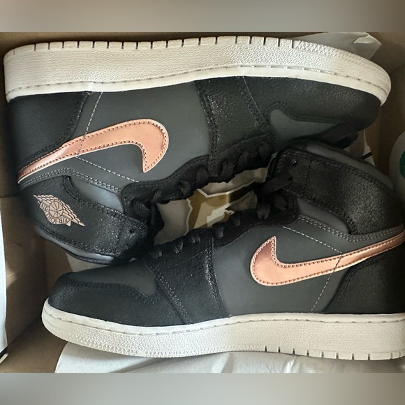 Nike Air Jordan Retro High BG 6y - Picture 7 of 7